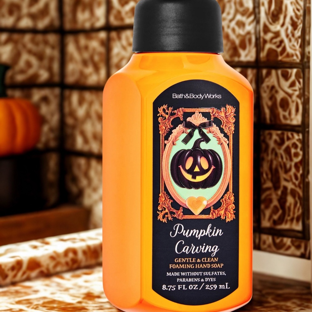 Bath & Body Works Pumpkin Carving Gentle & Clean Foaming Hand Soap – 8.75 oz